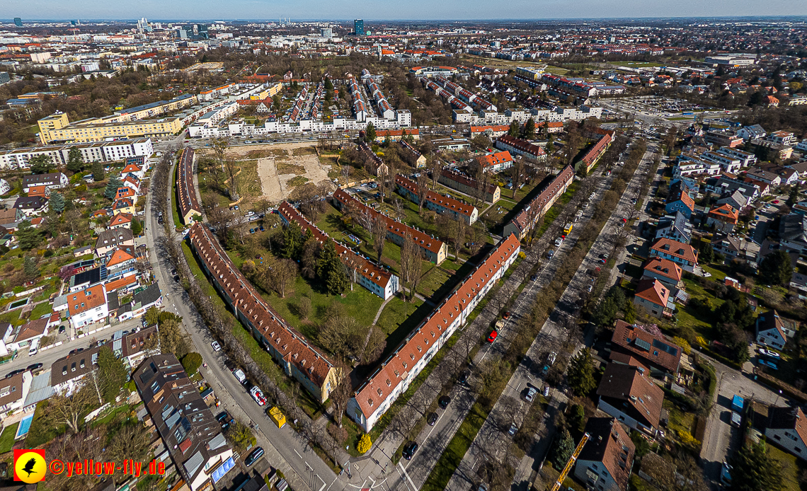 21.03.2023 - Luftbilder von der Baustelle Maikäfersiedlung in Berg am Laim
